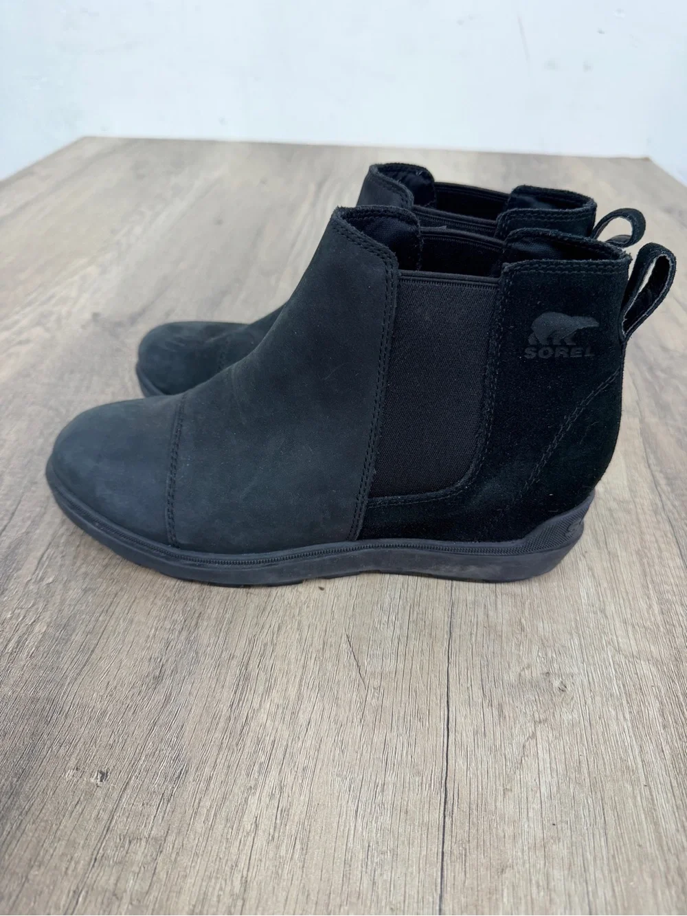 Sorel Black Slip-On Chelsea Ankle Shoe